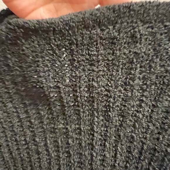 Ugg Poncho XS/S fits most - Picture 8 of 9